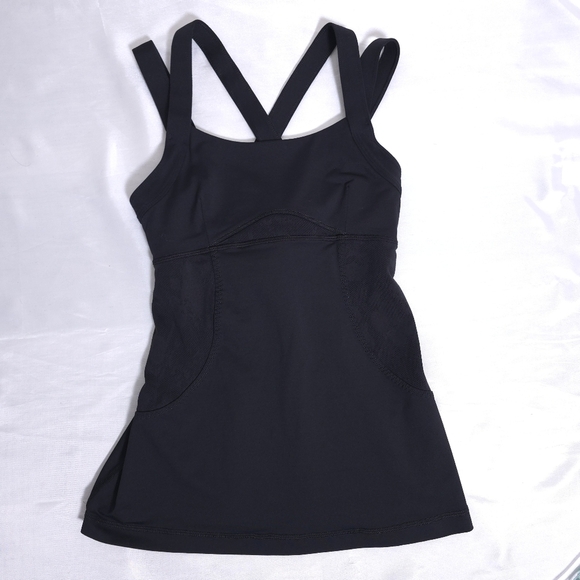 Lululemon Chaturanga Jacquard Mesh Panels Black Tank Size 4 - Picture 6 of 13